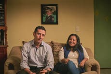 Actores patrullan las calles en “Una película de policías”