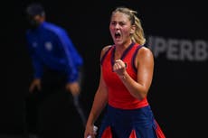 Halep avanza a semis en Transilvania; sorprenden a Raducanu