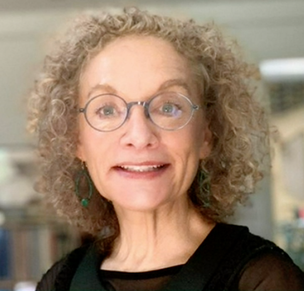 Profesora de Florida es acusada de agredir a una estudiante días después de ser nombrada ‘maestra del año’