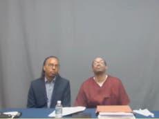 Julius Jones: Madre del preso condenado a muerte dice que se recomendó el indulto