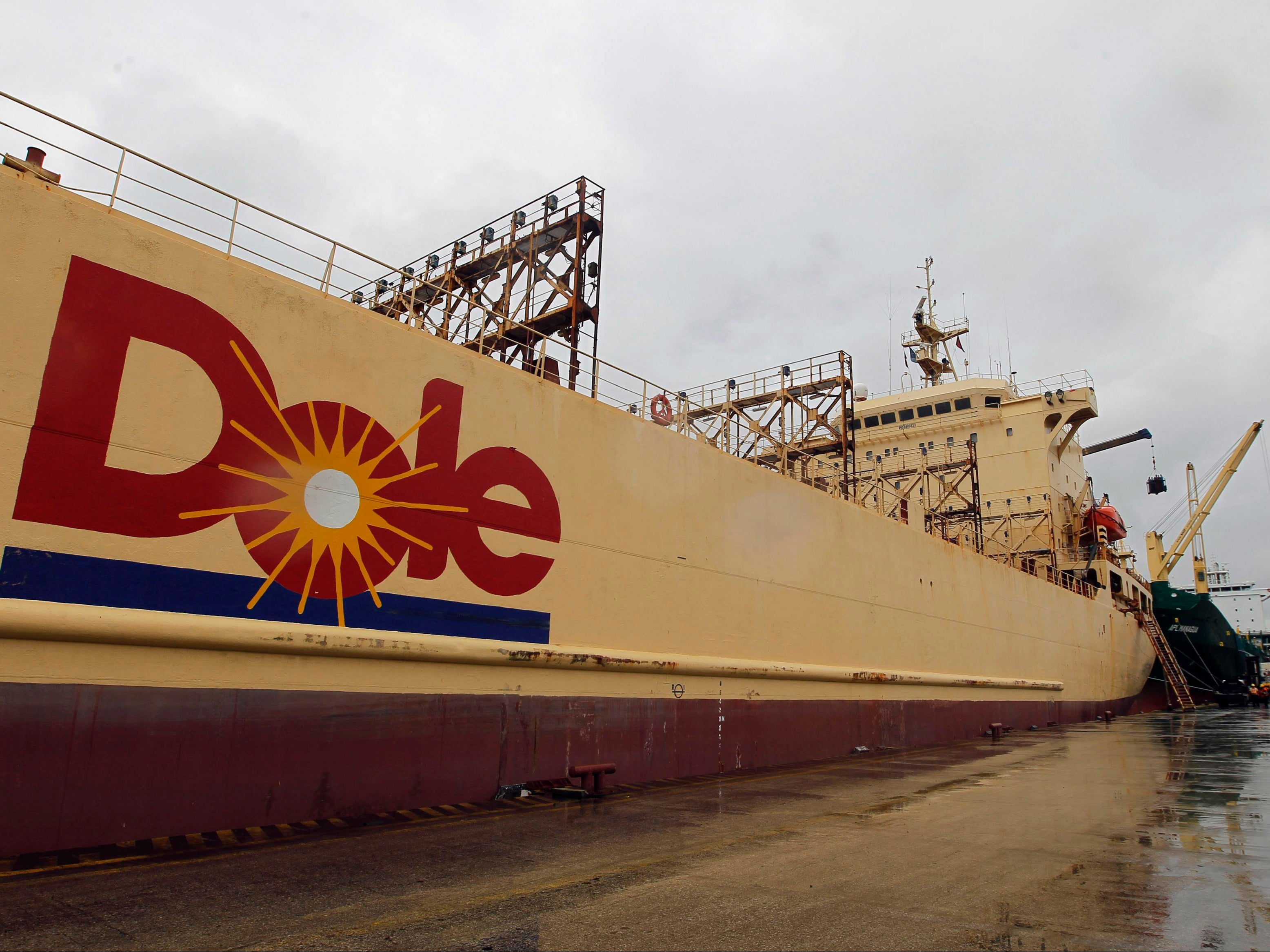 Retiran ensaladas Dole del mercado por riesgo de listeria