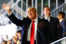 Trump se burla de Biden por resultado en Virginia y alardea que reclamará la Casa Blanca en 2024