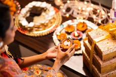 “Es un momento de alegría”: cómo la gente celebra el Diwali sin restricciones