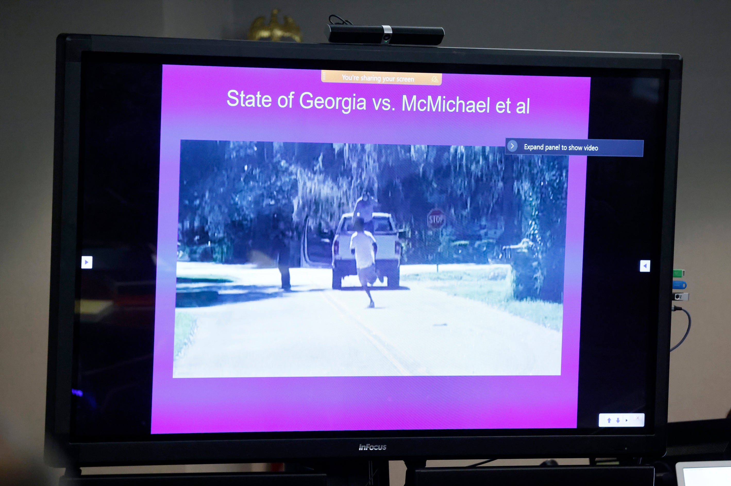 La fiscalía mostró imágenes de los disparos el viernes durante las declaraciones de apertura