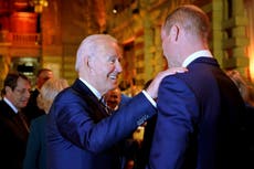Camilla, en shock, “no para de hablar” del pedo que Joe Biden dejó escapar en la COP26 de Glasgow