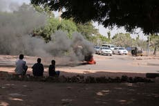 Arrestan a maestros que protestan contra el golpe en Sudán