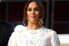 Meghan Markle: a pesar del “precedente en la familia de mi esposo”, quiere luchar por licencias pagadas
