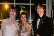 Nancy Pelosi, criticada por oficiar la “ridícula y opulenta” boda de Getty ante la mirada de Newsom