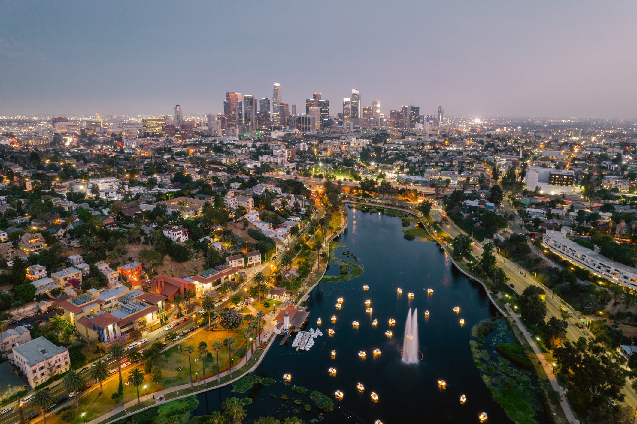 Crímenes de odio en Los Ángeles alcanzan pico más alto en más de una década