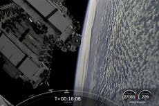 SpaceX lanza 53 satélites Starlink desde Florida