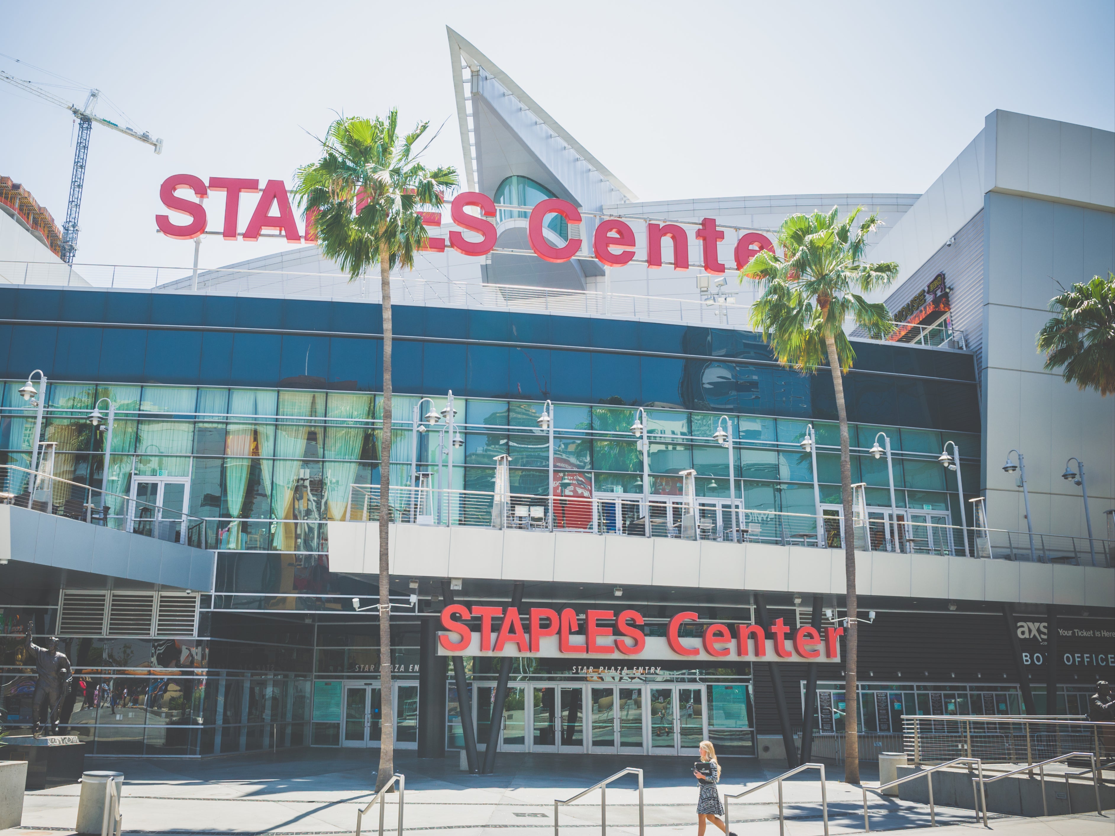 El Staples Center en el centro de Los Ángeles