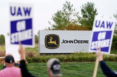 Trabajadores de Deere aprueban contrato y finalizarán huelga