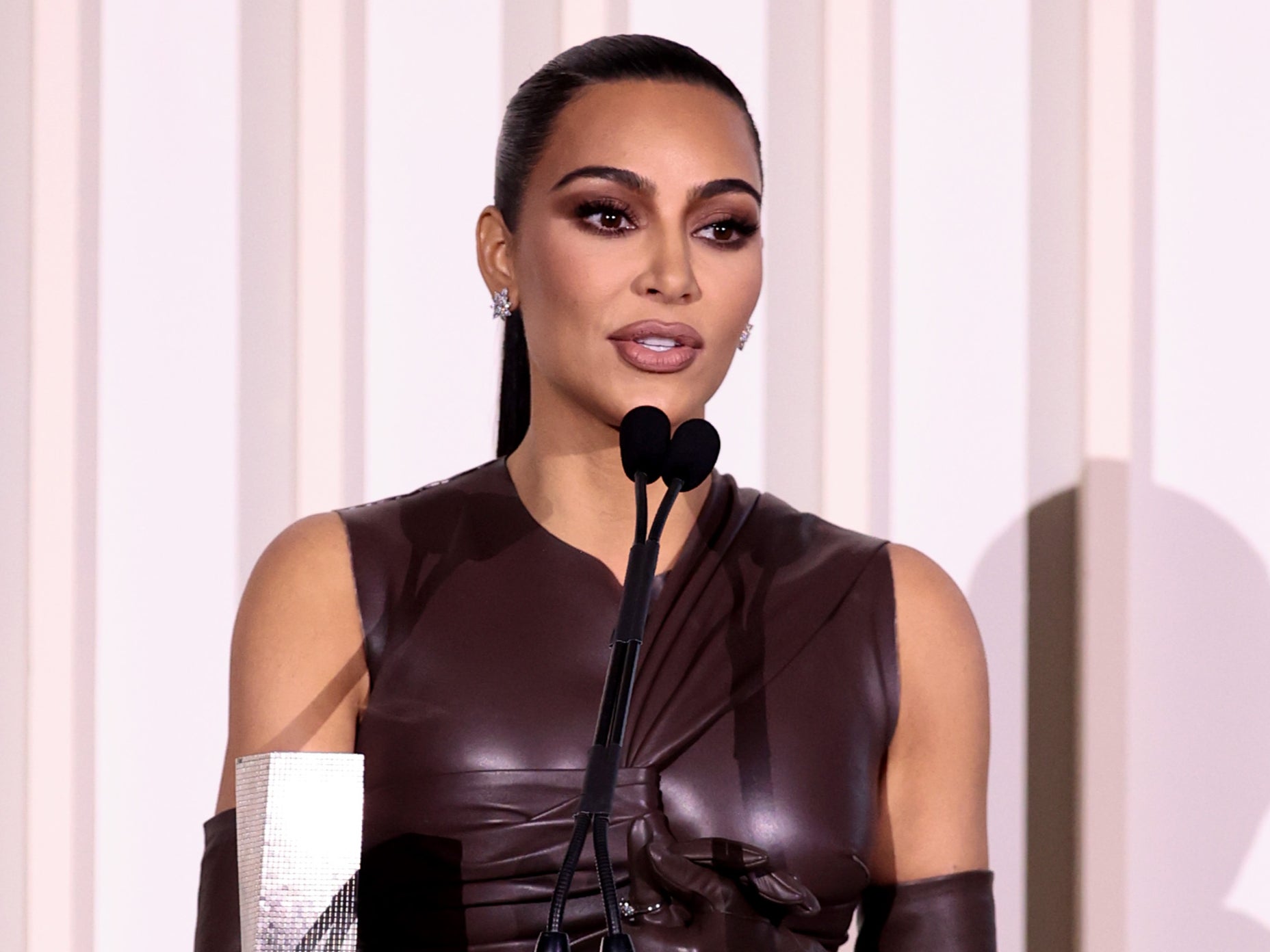 Kim Kardashian revela llamada privada con Julius Jones: “Quería que transmitiera algunos mensajes”