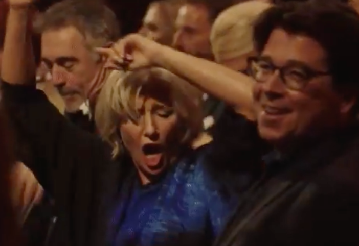 Espectadores de ‘An Audience with Adele’ reaccionan a Emma Thompson cuando bailó ‘Rolling in the Deep’