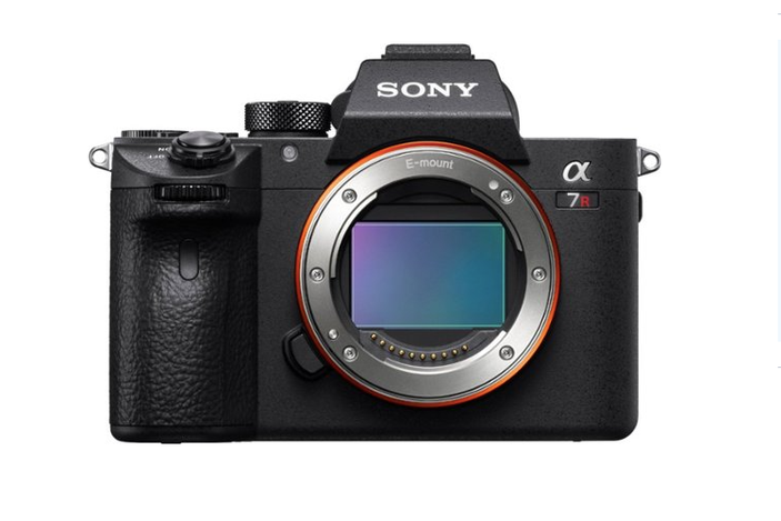 Sony - Alpha 7R III Full-frame Interchangeable Lens 42.4 MP Mirrorless Camera - Body Only - Black