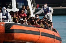 Unos 1.600 migrantes perdidos en el Mediterráneo este año