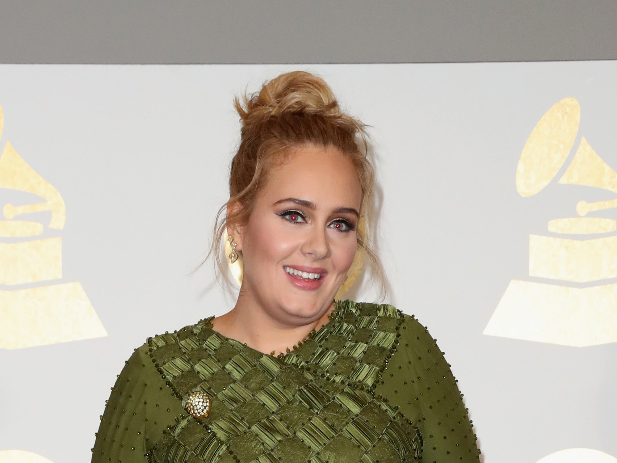 El periodista refutó las afirmaciones de que la “profunda” y “divertida” Adele abandonó la entrevista