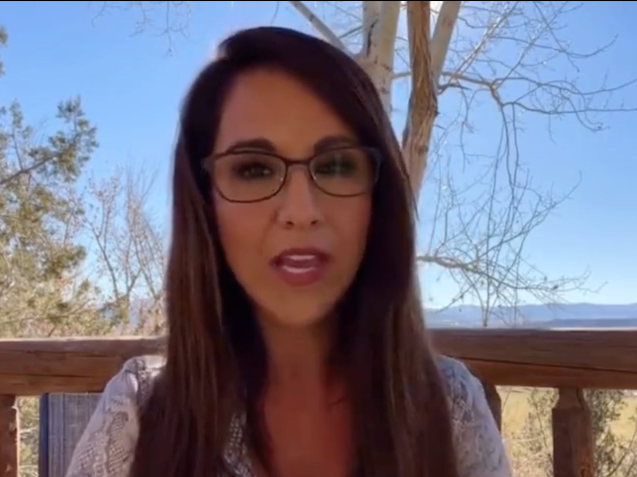 Periódico del estado de Boebert se disculpa por ella y la llama una vergüenza