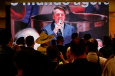 El presidente brasileño Jair Bolsonaro dice que no vacunará a su hija de 11 años contra el covid-19