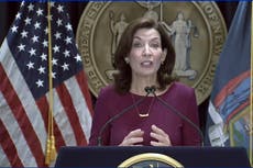 Confirman ómicron en hombre que visitó convención en NY