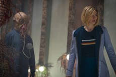 El final de Dr. Who es más divertido que terrorífico mientras Jodie Whittaker lucha por el universo