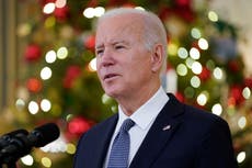 Biden dice que su tos es solamente un resfriado