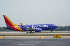 Hombre salta de un avión tras aterrizar en Phoenix