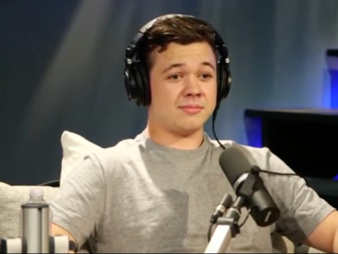 Kyle Rittenhouse critica a fiscal de su juicio y dice que quiere ser abogado