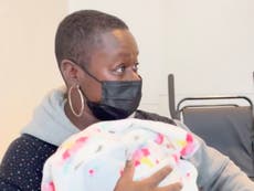 Pareja negra demandará a American Airlines tras ser obligada a abandonar el vuelo con su bebé 