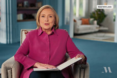 Hillary Clinton se conmueve al leer lo que hubiera sido su discurso de victoria en 2016