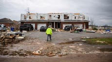 EEUU: Grupos se movilizan para ayudar a víctimas de tornados