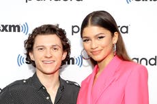 Tom Holland da like a post sobre “los hombres bajos tienen más sexo”