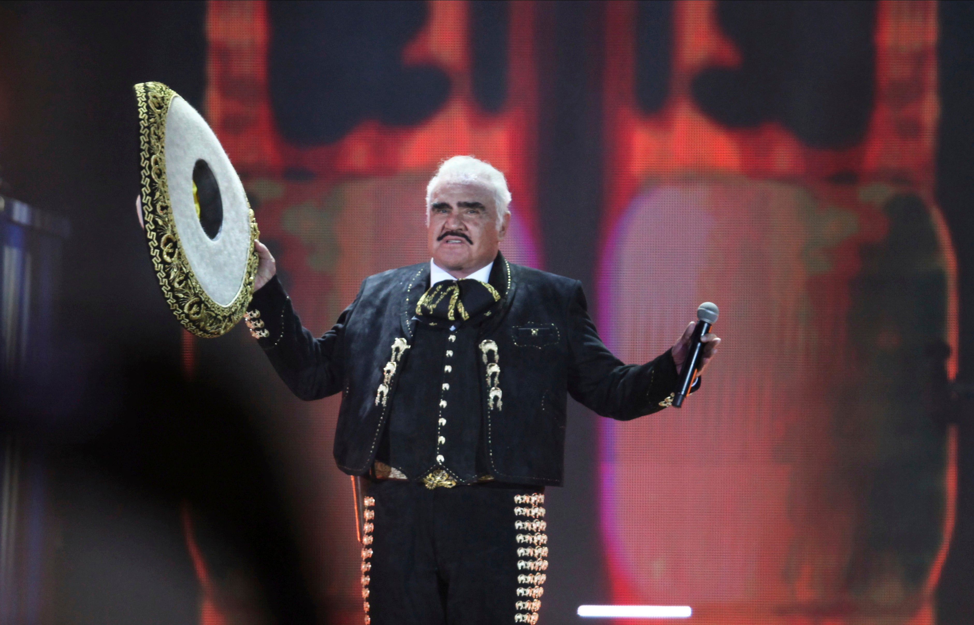 Los discos y películas de Vicente Fernández