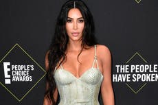 Kim Kardashian aprueba el examen de primer año de derecho en su cuarto intento