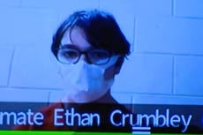 Abogados de Ethan Crumbley piden trasladarlo a cárcel de menores para que pueda acceder a educación