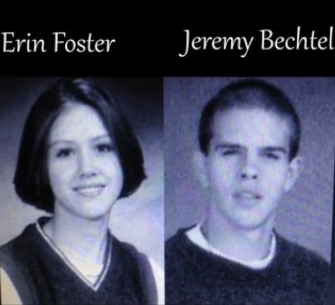 Erin Foster, de 18 años; y Jeremy Bechtel, de 17; se extraviaron el 3 de abril de 2000, cuando se les vio por última vez al salir de la casa de Foster en su Pontiac Grand Am de 1988