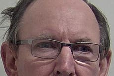 David Fuller: Trabajador de morgue que abusó de al menos 102 cadáveres es condenado a cadena perpetua