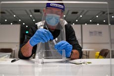 ‘Una prueba del día anterior no es suficiente’: ventajas y riesgos de pruebas covid caseras