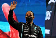 Lewis Hamilton enfrentará un castigo por no asistir a gala, dice el nuevo presidente de la FIA