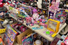 Roban camioneta cargada de juguetes en Nuevo México