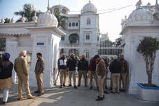 Un hombre es asesinado a golpes en templo sij de la India