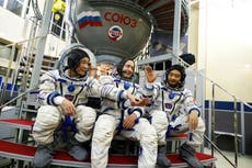 Turistas espaciales japoneses regresan a la Tierra después de 12 días de estadía en la ISS