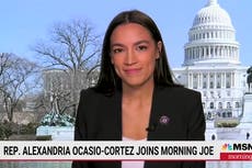 “Club de chicos viejos”: AOC critica al “privilegiado” senado después de que Manchin dice no a ‘Build Back Better’