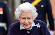 Niña se disfraza de la reina Isabel II y recibe una carta de la realeza