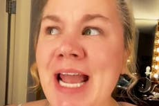 Una mujer revela la pésima reacción de sus jefes tras la noticia de que su hermana había fallecido