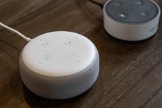 Niña de 10 años le pide un reto a Alexa, quien le dice que inserte metal en un tomacorriente