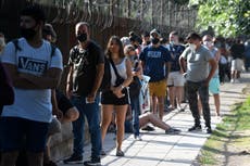 Ómicron crece en Latinoamérica, países descartan cuarentenas