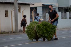 Santeros cubanos prevén enfermedades y complots en 2022