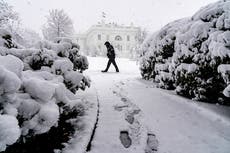 Tormenta obliga a cerrar oficinas en Washington, D.C.