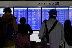 Clima despejado alivia un poco cancelación de vuelos en EEUU